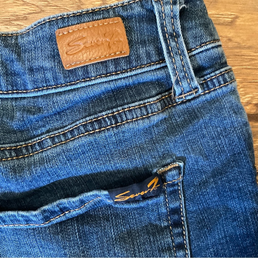 Seven7 Weekend Short Cut Off Denim Shorts Size 6 - Picture 6 of 7